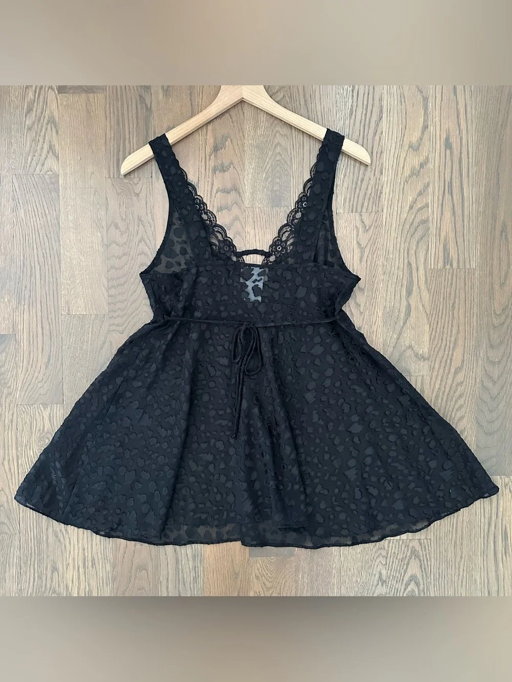 Vintage Sheer Leopard Flocked Lace Babydoll in Black Size Small
